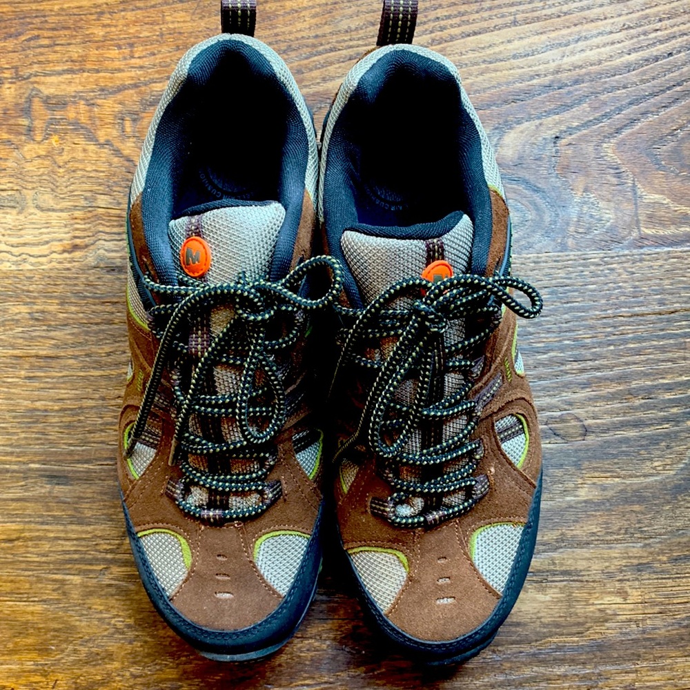 Men’s Merrell Size 11 Yokota Trail waterproof shoes boots hiking walking brown